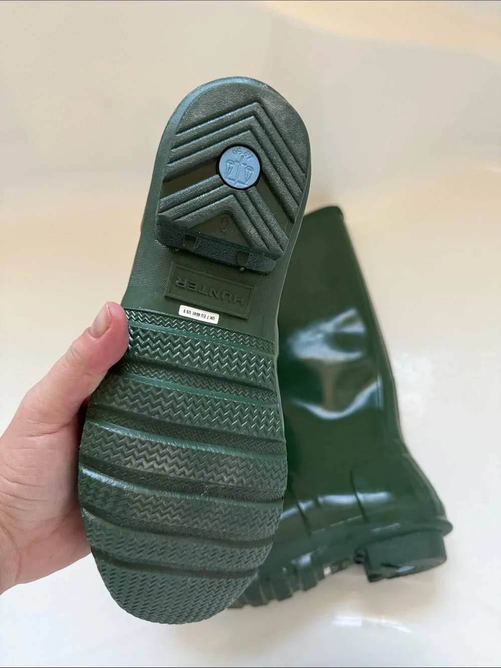 NEVER WORN Hunter Glossy Forest Green Tall Rubber Rain Boots